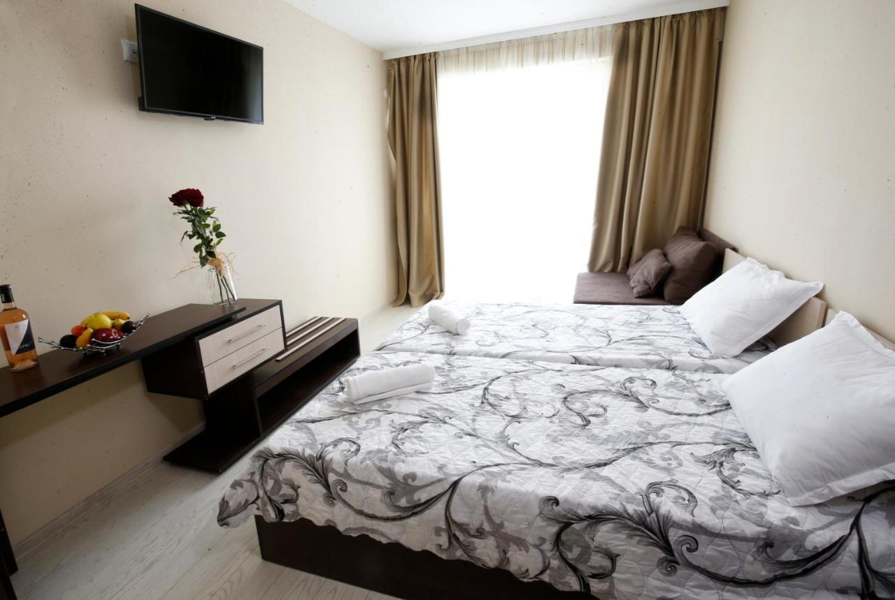Stayinn Rainbow Houses Beachfront By Asteri Hotels Sunny Beach Eksteriør billede
