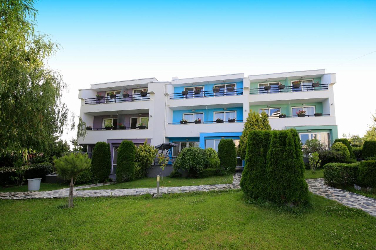 Stayinn Rainbow Houses Beachfront By Asteri Hotels Sunny Beach Eksteriør billede