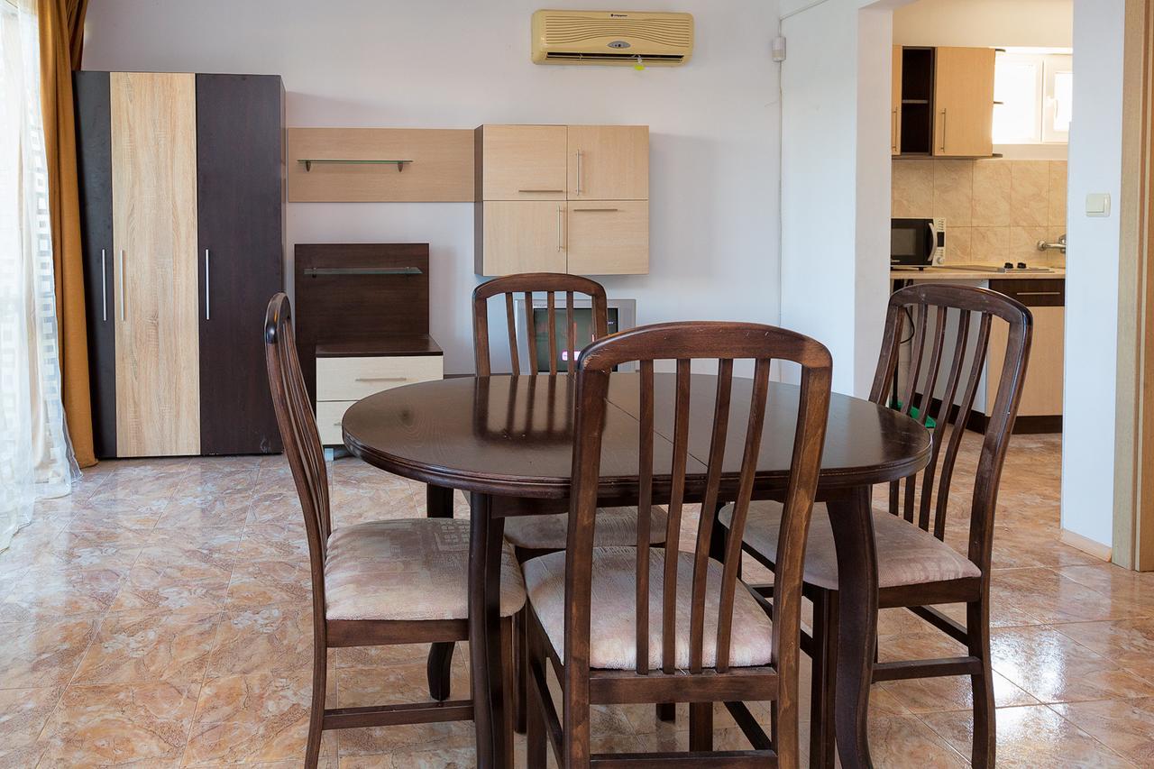 Stayinn Rainbow Houses Beachfront By Asteri Hotels Sunny Beach Eksteriør billede